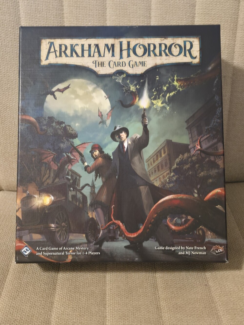 FFG Arkham Horror LCG- The Card Game Revised Core Set